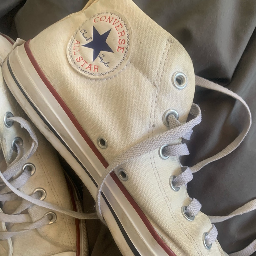 White converse